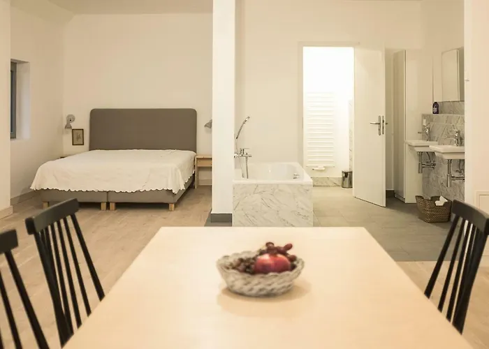 Gutshaus Ueselitz * Poseritz